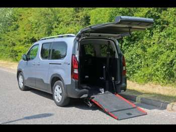 2021 (21) - LWB Petrol Auto 5 Seat Wheelchair Accessible Disabled Access Vehicle WAV 5-Door