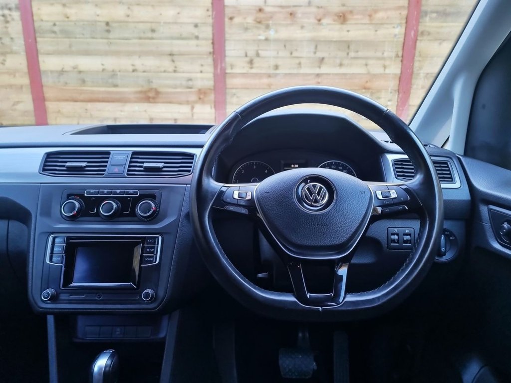 Used Volkswagen Caddy Maxi Life 2018 for sale - 77990911: Photo 2