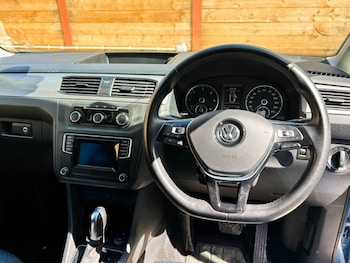 Used Volkswagen Caddy Maxi Life 2020 for sale - 78315169: Photo