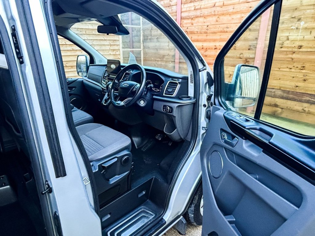 Used Ford Tourneo Custom 2020 for sale - 77227340: Photo 17