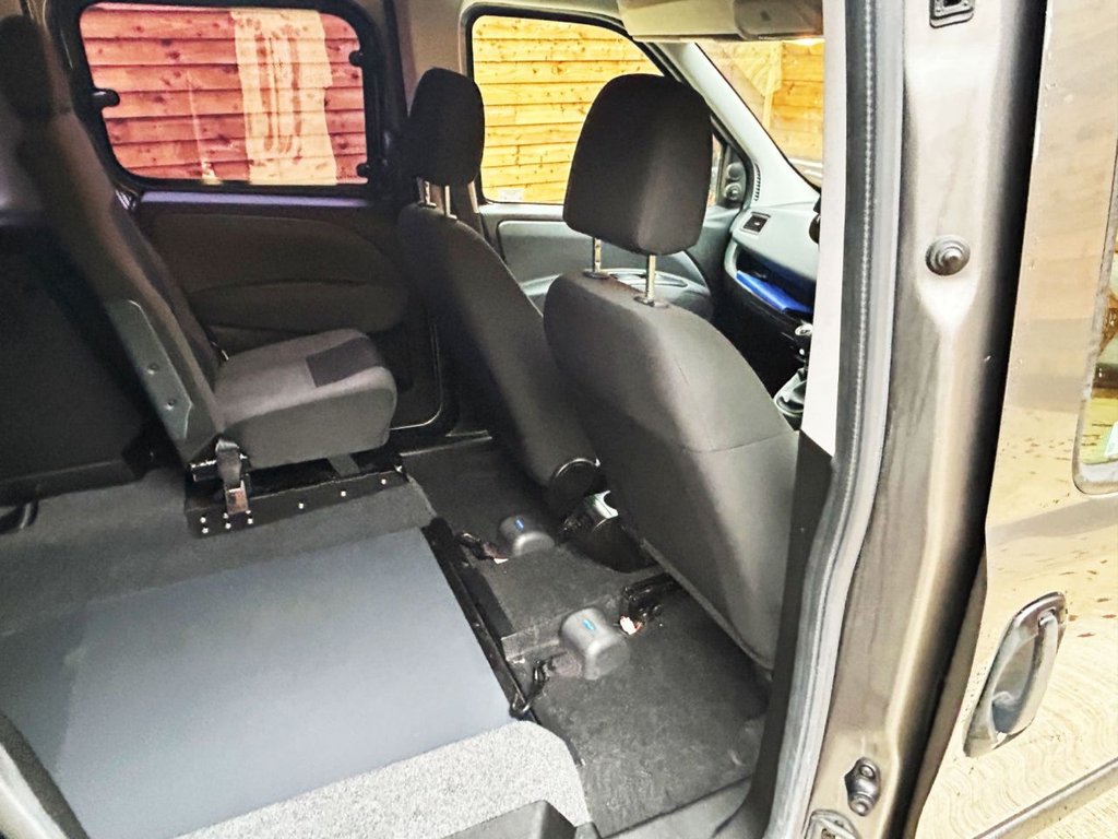 Used Fiat Doblo 2018 for sale - 76333859: Photo 18