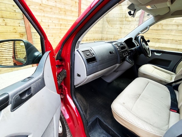 Used Volkswagen Transporter 2015 for sale - 76163471: Photo 15