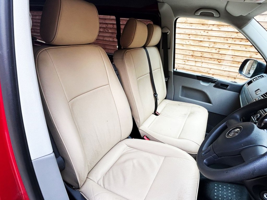 Used Volkswagen Transporter 2015 for sale - 76163471: Photo 16