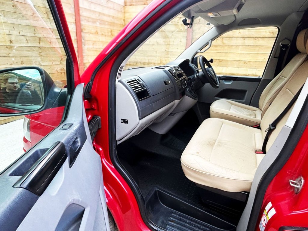 Used Volkswagen Transporter 2015 for sale - 76163471: Photo 18