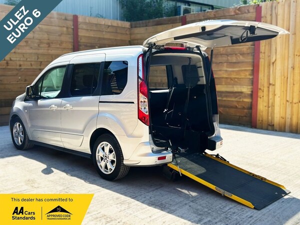 Used Ford Tourneo Connect 2016 for sale - 74916854: Photo 1