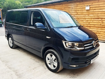 Used Volkswagen Caravelle 2018 for sale - 75432700: Photo