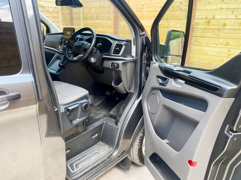 Used Ford Tourneo Custom 2019 for sale - 76395956: Photo 12