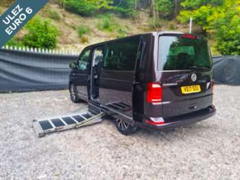 2017 (17) - 5 Seat Auto Side Entry Lift Wheelchair Accessible Vehicle 5-Door