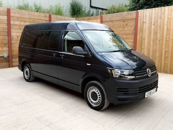 Used Volkswagen Transporter 2018 for sale - 79244926: Photo