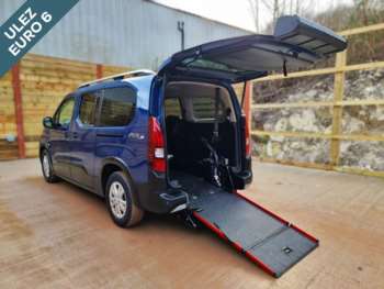 2020 (70) - 5 Seat L2 LWB Auto Wheelchair Accessible Disabled Access Vehicle WAV 5-Door