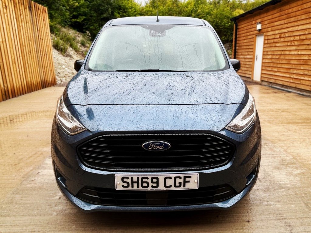 Used Ford Grand Tourneo Connect 2019 for sale - 76395892: Photo 11