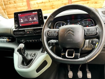Used Citroen Berlingo 2020 for sale - 79300491: Photo