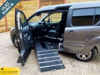 2018 (18) - Petrol 4 Seat Passenger Up Front Wheelchair Accessible Disabled Access Vehi 5-Door