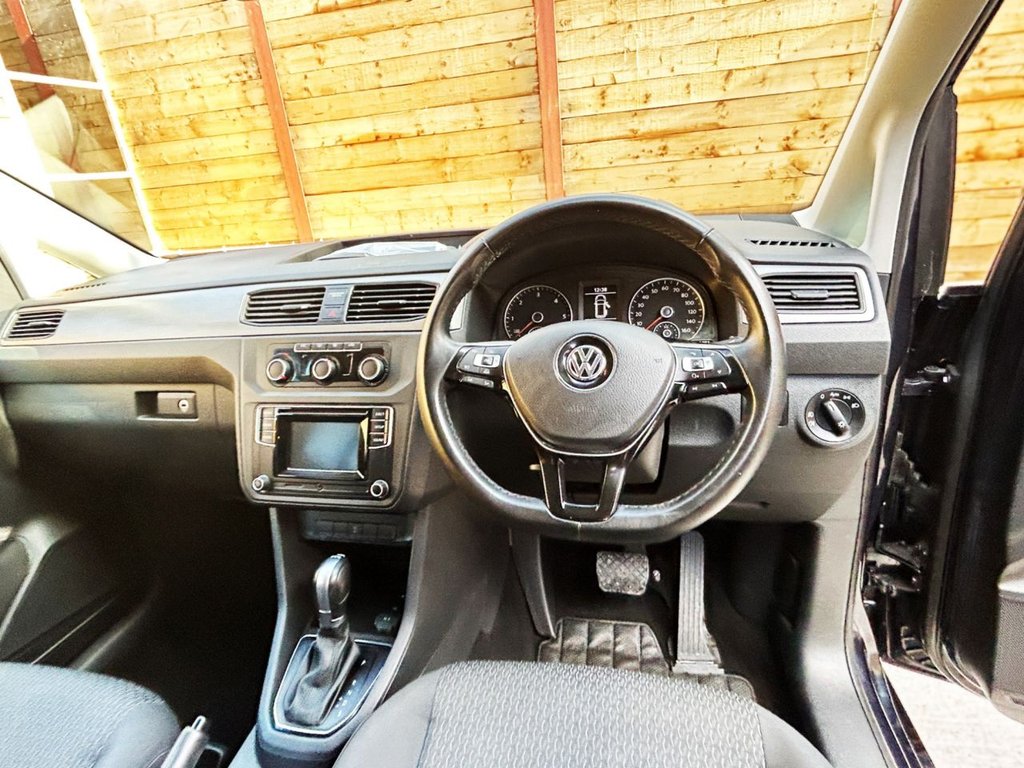 Used Volkswagen Caddy Maxi Life 2018 for sale - 77341372: Photo 2