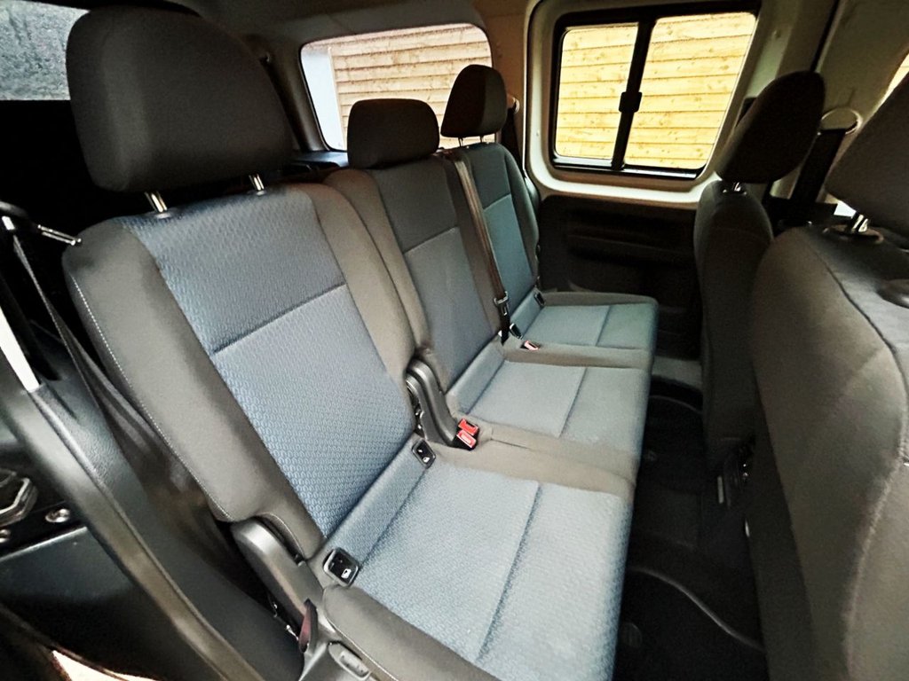 Used Volkswagen Caddy Maxi Life 2017 for sale - 76256547: Photo 14