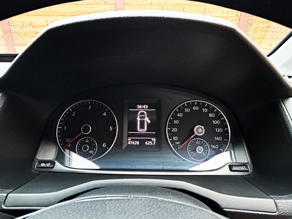 Used Volkswagen Caddy Maxi Life 2017 for sale - 76256547: Photo 19