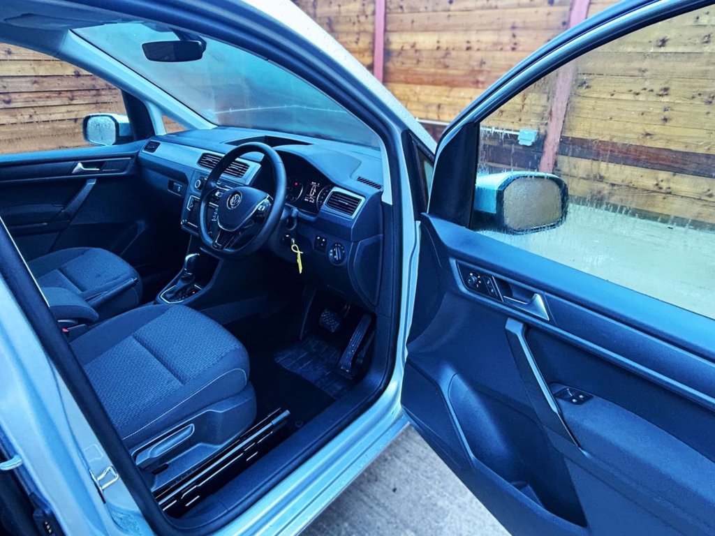 Used Volkswagen Caddy Life 2020 for sale - 77301869: Photo 17