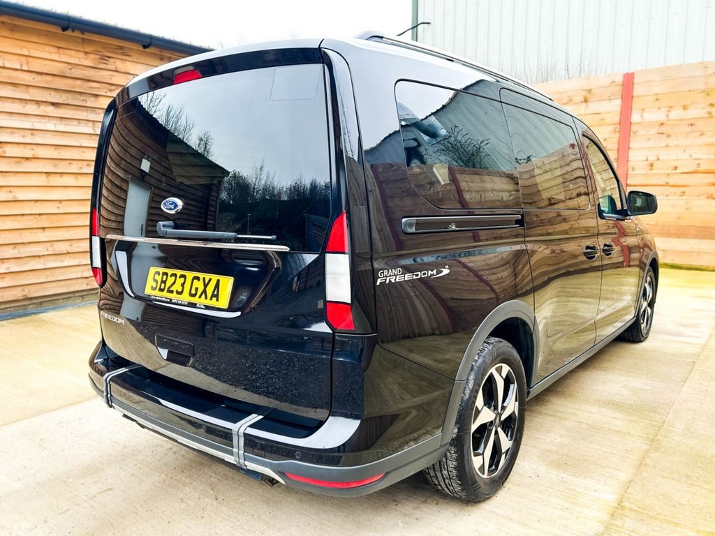 Used Ford Tourneo Connect 2023 for sale - 77747980: Photo 8