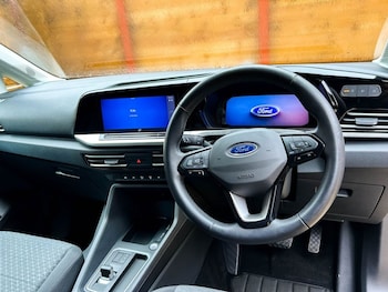 Used Ford Grand Tourneo Connect 2025 for sale - 77547149: Photo