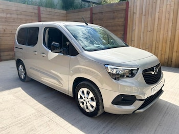 Used Vauxhall Combo Life 2022 for sale - 79345962: Photo