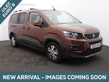 2021 (21) - 1.2 PureTech 130 Allure [7 Seats] 5dr EAT8