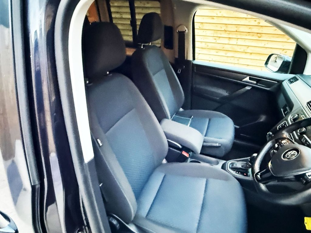 Used Volkswagen Caddy Maxi Life 2020 for sale - 76710906: Photo 17