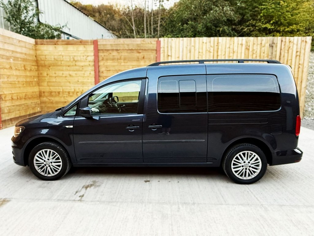 Used Volkswagen Caddy Maxi Life 2020 for sale - 76710906: Photo 8