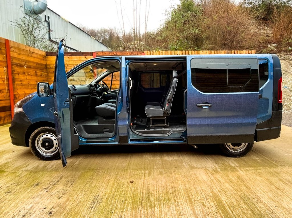 Used Vauxhall Vivaro 2018 for sale - 76582441: Photo 15