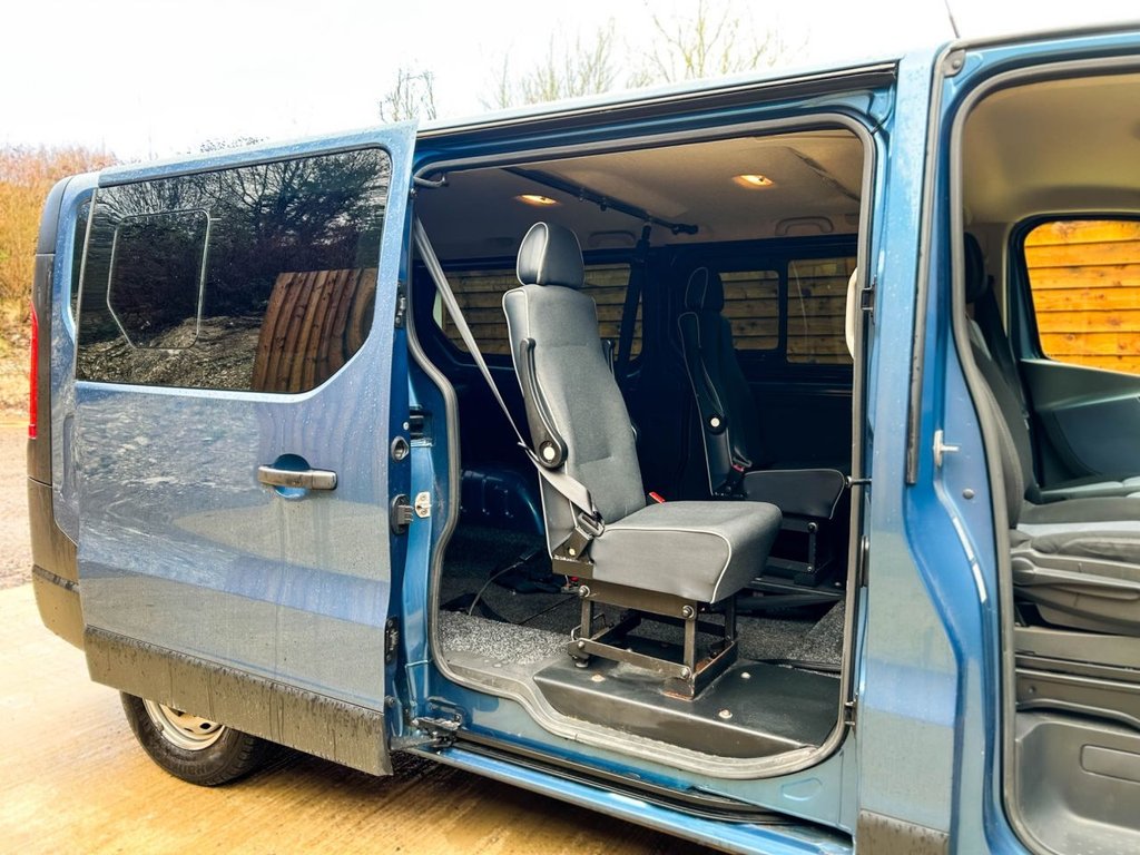 Used Vauxhall Vivaro 2018 for sale - 76582441: Photo 18