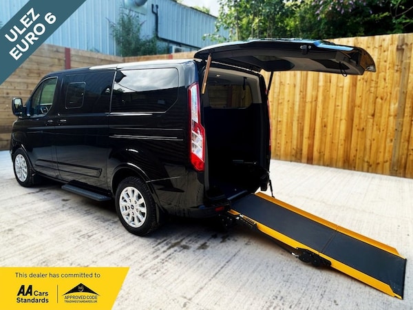 Used Ford Tourneo Custom 2021 for sale - 75134817: Photo 1
