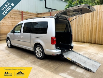 Used Volkswagen Caddy Maxi Life 2019 for sale - 78955099: Photo