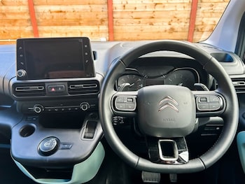 Used Citroen Berlingo 2020 for sale - 77621535: Photo