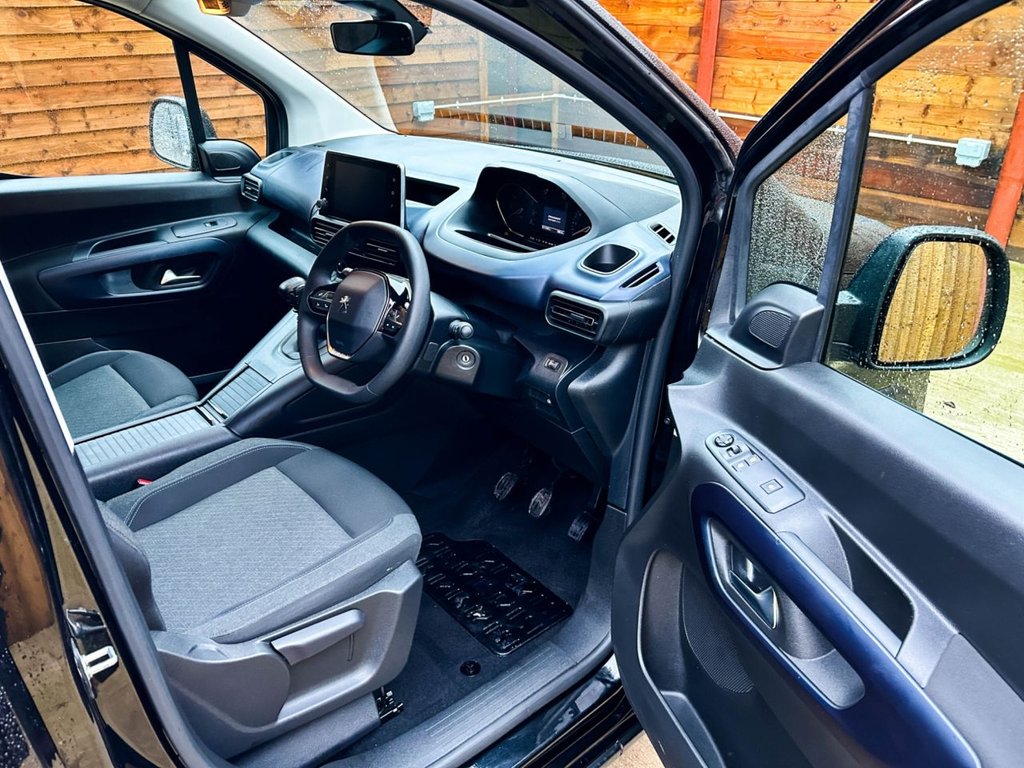 Used Peugeot Rifter 2023 for sale - 77227224: Photo 16