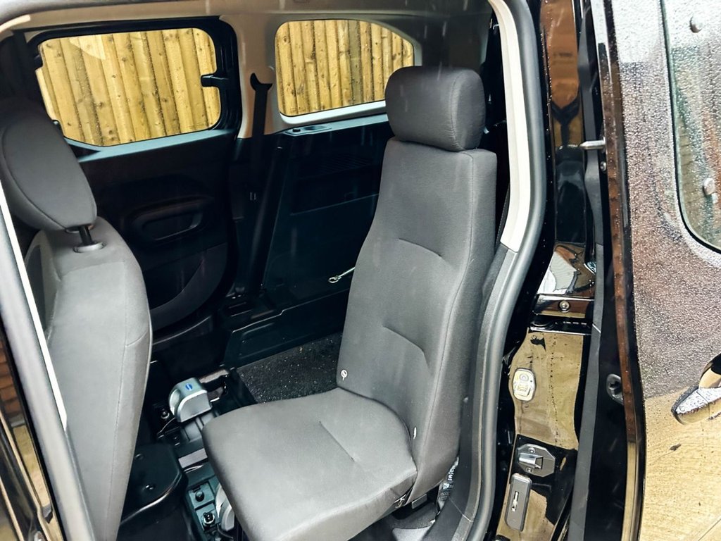 Used Peugeot Rifter 2023 for sale - 77227224: Photo 22