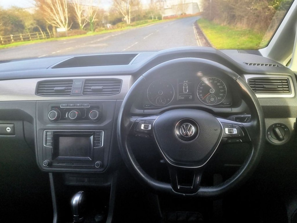 Used Volkswagen Caddy Maxi Life 2018 for sale - 77571827: Photo 2