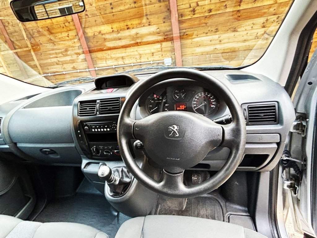 Used Peugeot Expert Tepee 2016 for sale - 78044358: Photo 2