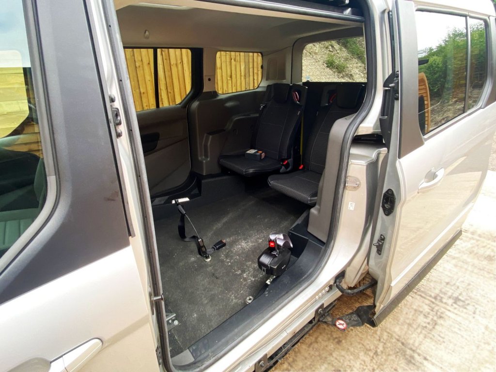 Used Ford Grand Tourneo Connect 2022 for sale - 77498708: Photo 10