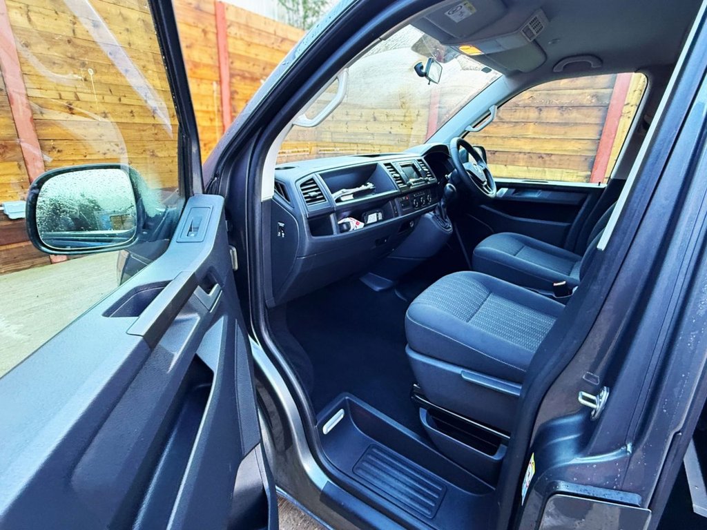 Used Volkswagen Transporter 2017 for sale - 76255932: Photo 17