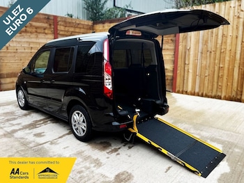 Used Ford Tourneo Connect 2022 for sale - 77275750: Photo