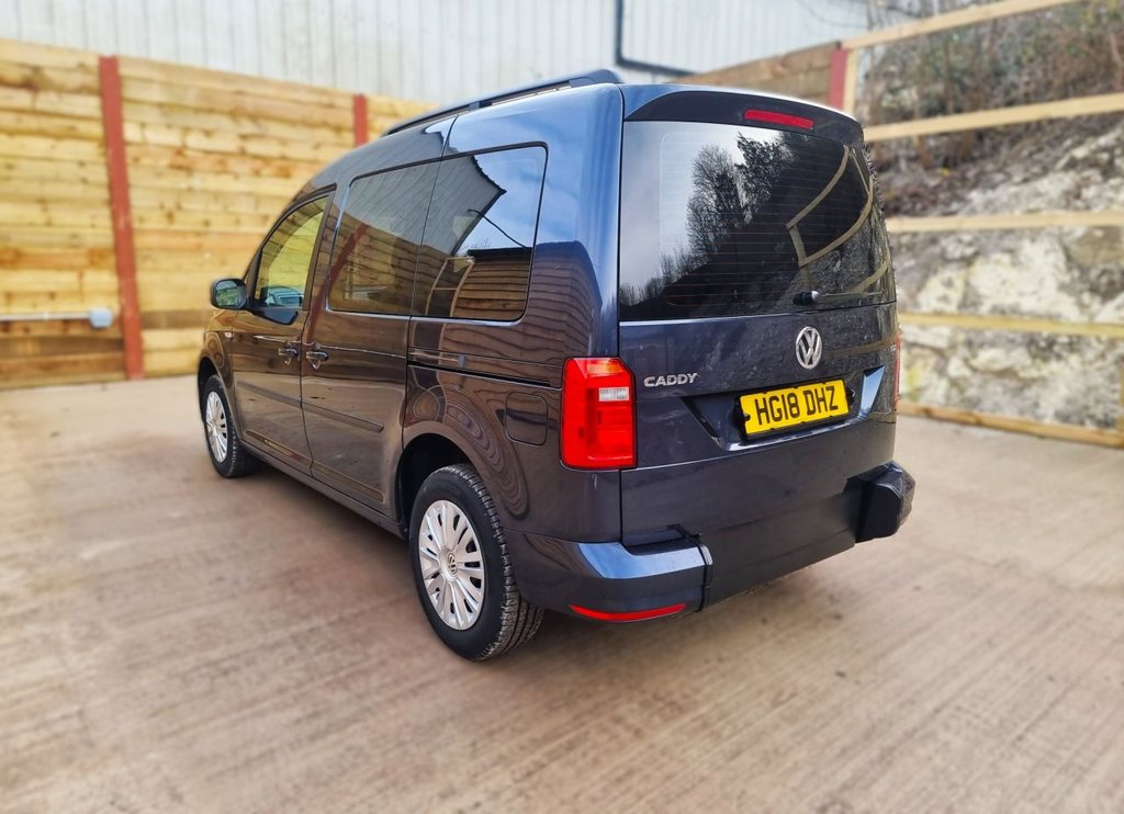 Used Volkswagen Caddy Maxi Life 2018 for sale - 77680564: Photo 12