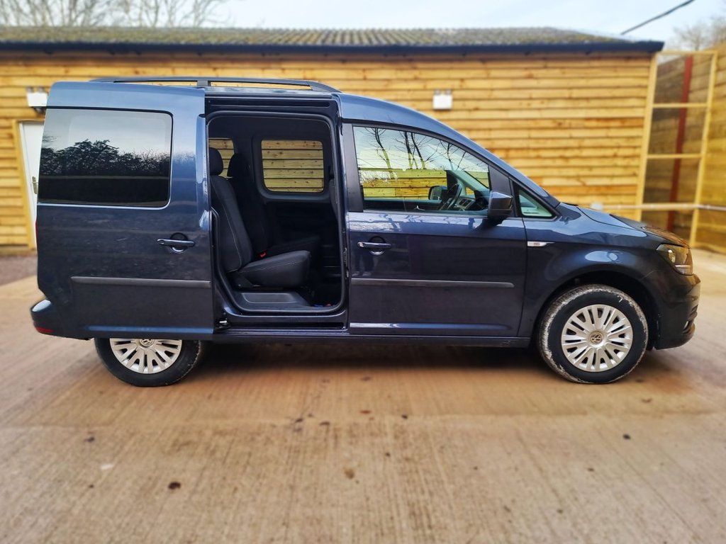 Used Volkswagen Caddy Maxi Life 2018 for sale - 77680564: Photo 9