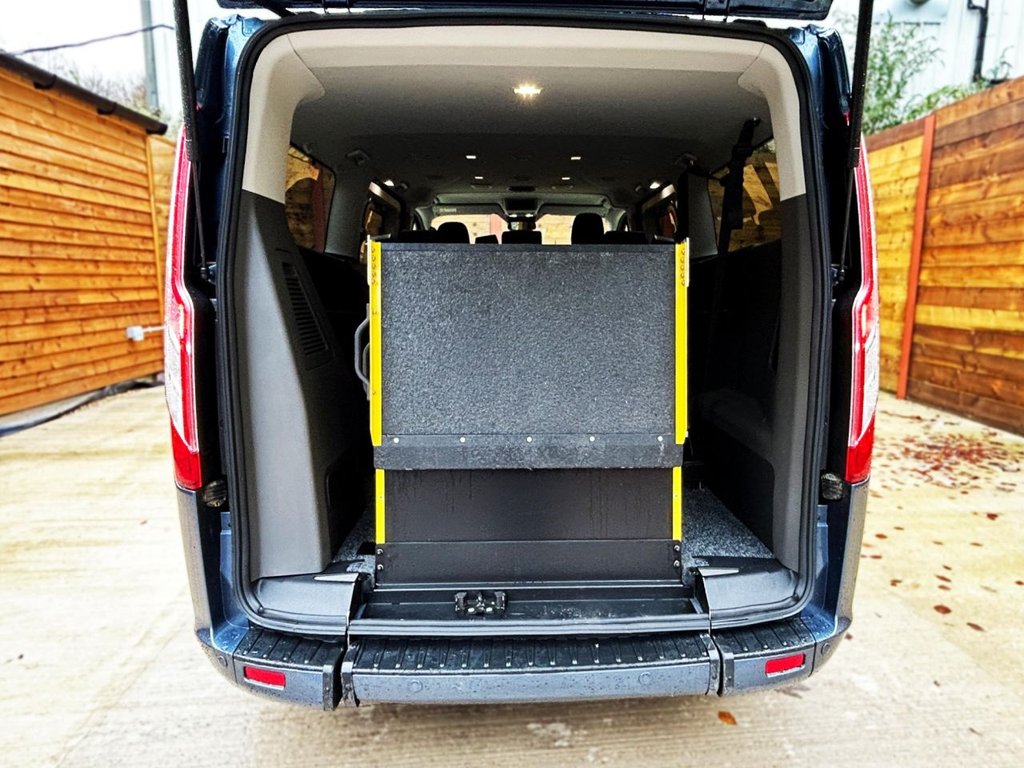 Used Ford Tourneo Custom 2023 for sale - 76345510: Photo 12