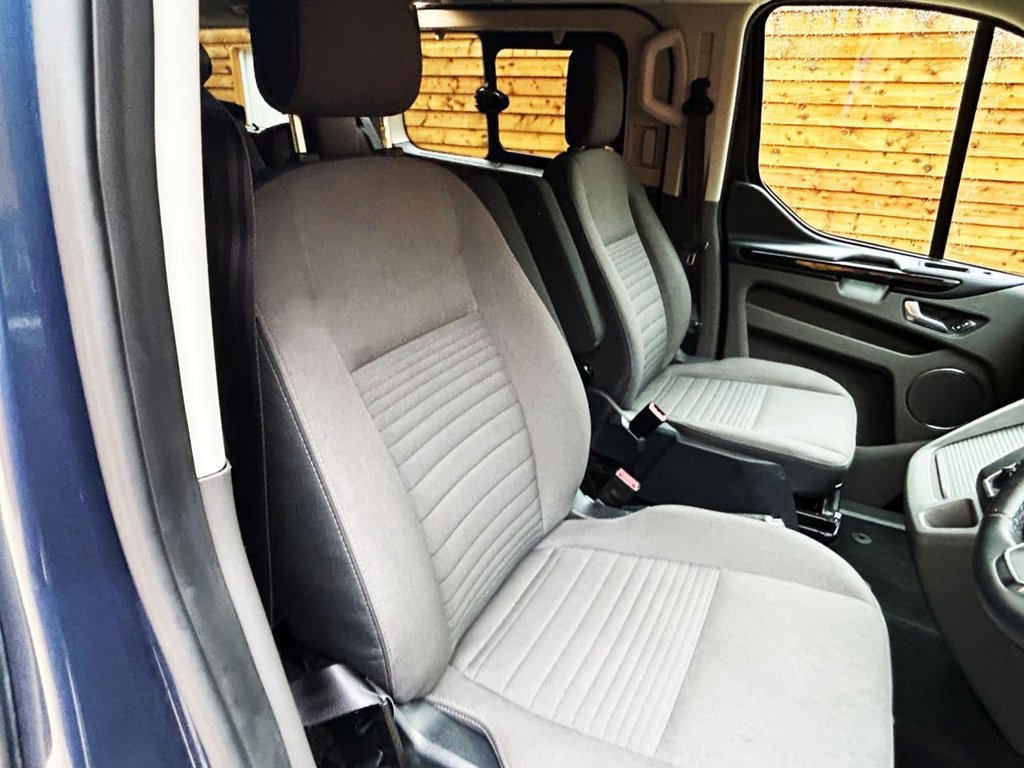 Used Ford Tourneo Custom 2023 for sale - 76345510: Photo 15