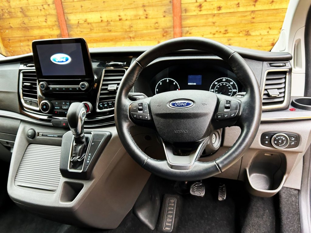 Used Ford Tourneo Custom 2023 for sale - 76345510: Photo 2