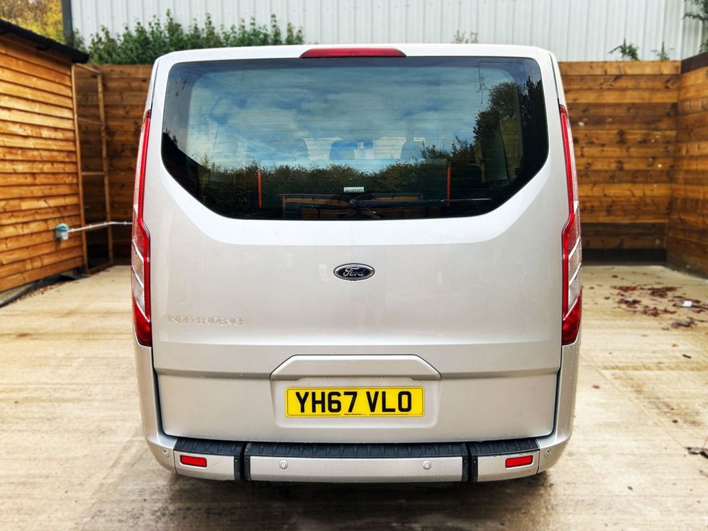 Used Ford Tourneo Custom 2017 for sale - 75936872: Photo 11