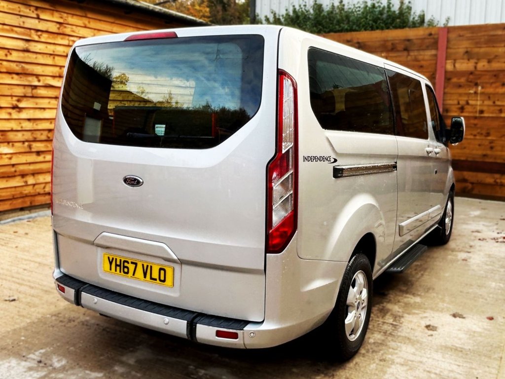 Used Ford Tourneo Custom 2017 for sale - 75936872: Photo 8