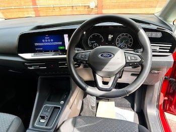 Used Ford Tourneo Connect 2023 for sale - 78272273: Photo