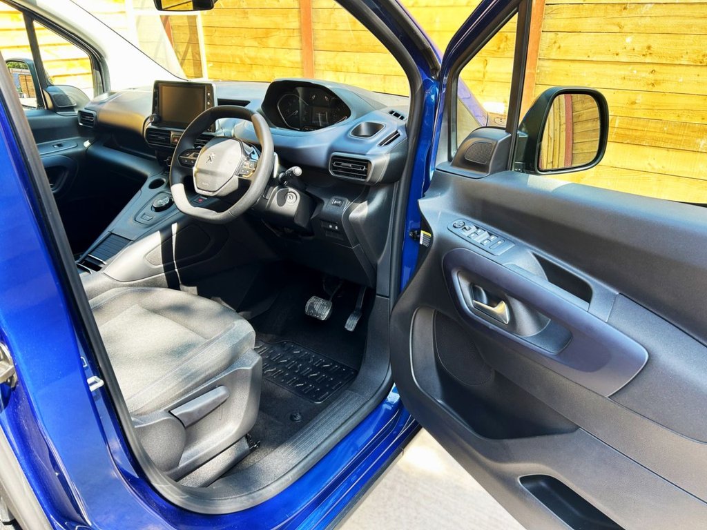 Vehicle 21