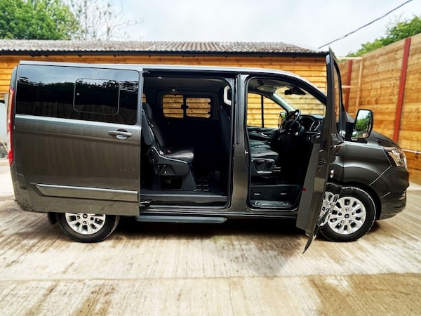 Used Ford Tourneo Custom 2019 for sale - 76235414: Photo 14