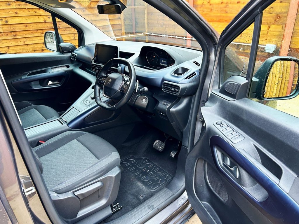 Used Peugeot Rifter 2020 for sale - 76546934: Photo 17